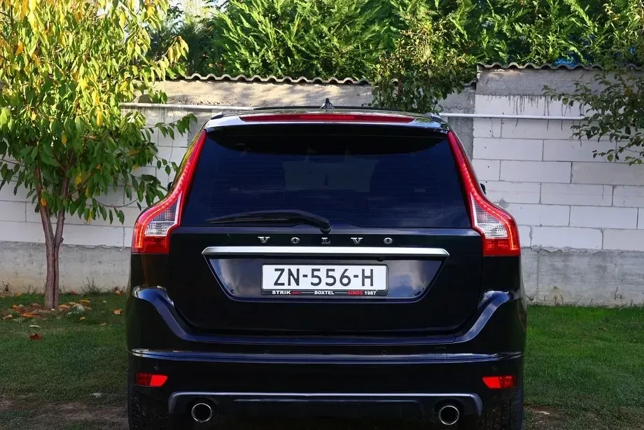 Volvo XC 60 I D4 Geartronic RDesign — imagine 2