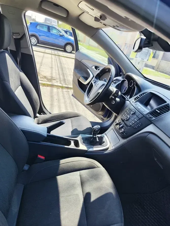 Opel Insignia A 2.0 CDTI ECOTEC — imagine 6