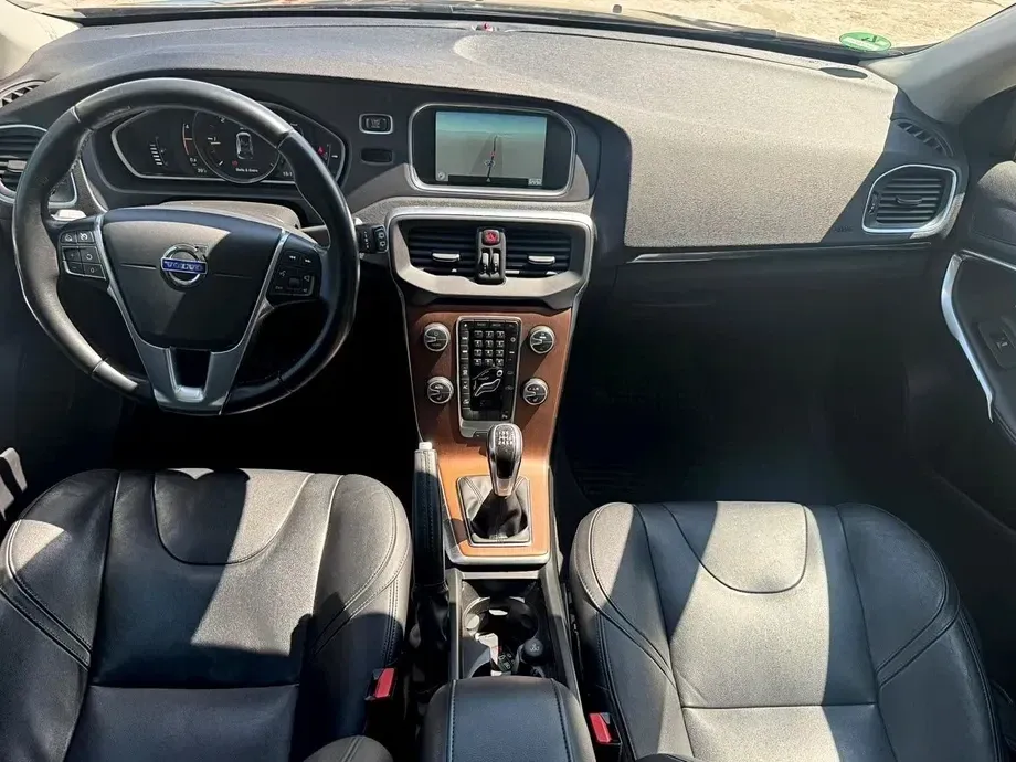 Volvo V40 II — imagine 6