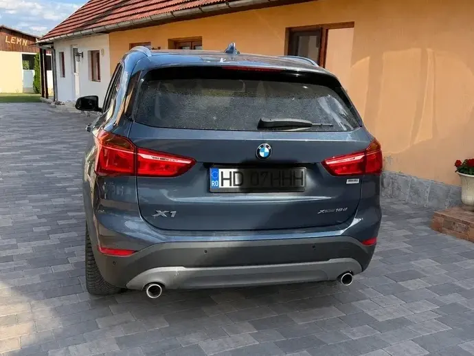 BMW X1 F48