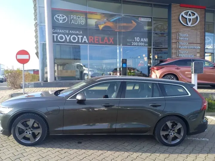 Volvo V60 II