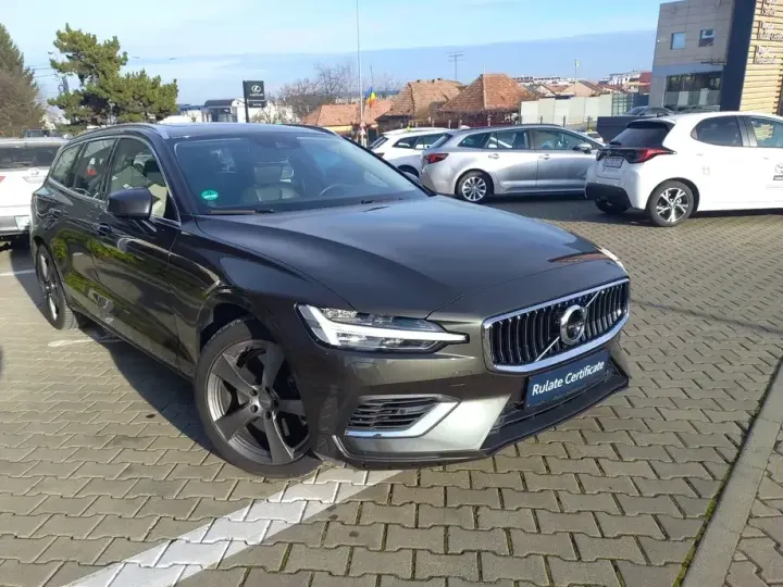 Volvo V60 II