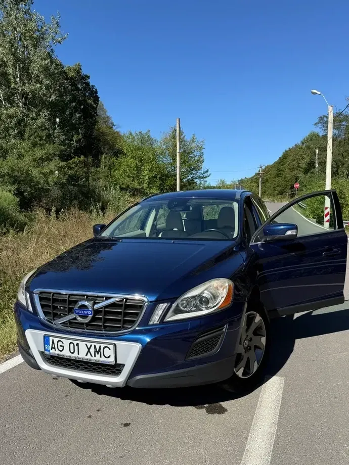 Volvo XC 60 I D4 AWD Geartronic Ocean Race — imagine 6