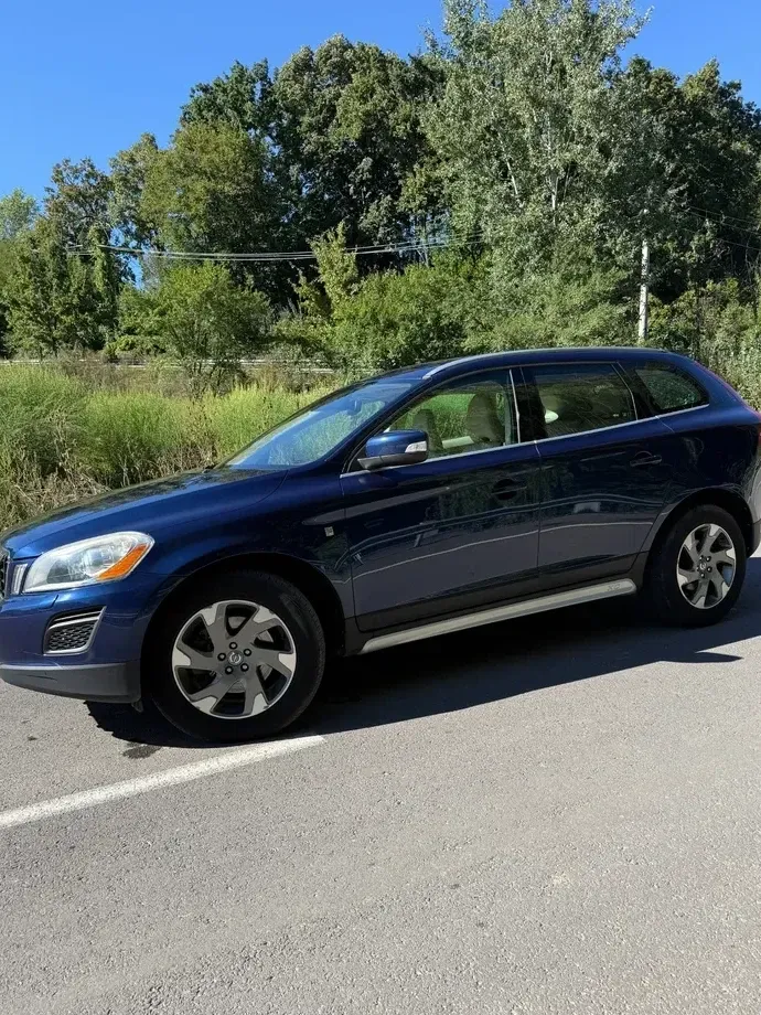 Volvo XC 60 I D4 AWD Geartronic Ocean Race — imagine 2