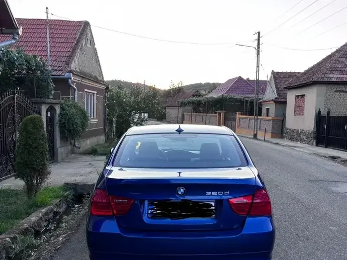 BMW Seria 3 E90/E91/E92/E93 320d
