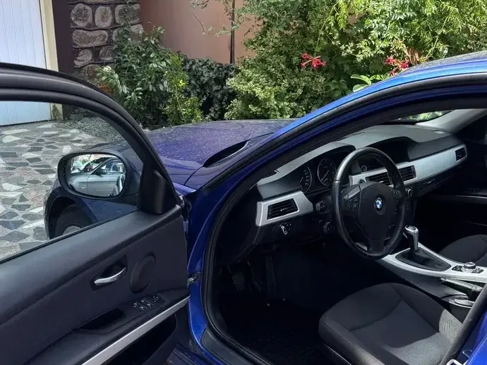 BMW Seria 3 E90/E91/E92/E93 320d