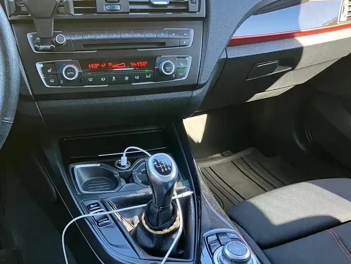 BMW Seria 1 F20/F21 118d