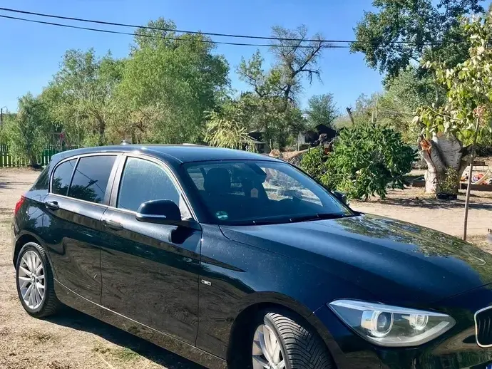 BMW Seria 1 F20/F21 118d