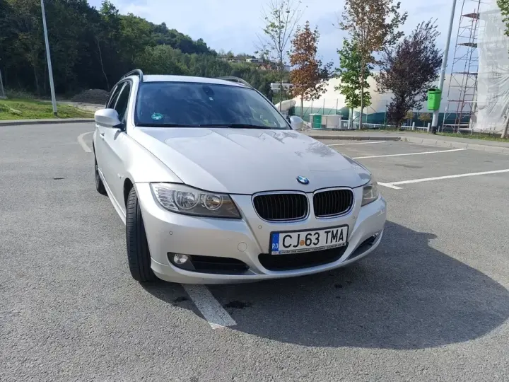 BMW Seria 3 E90/E91/E92/E93 318d DPF Aut.