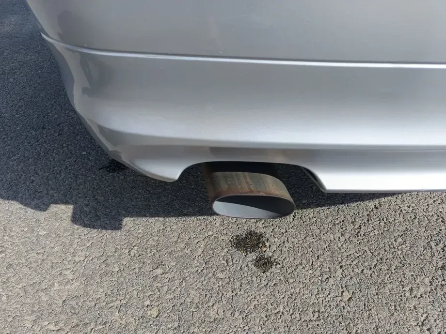 BMW Seria 3 E90/E91/E92/E93 318d DPF Aut. — imagine 6