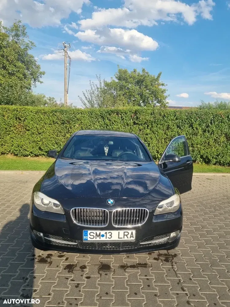 BMW Seria 5 F10/F11/F07 [2010 - 2017] 520d — imagine 3