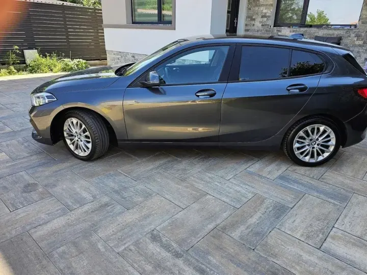 BMW Seria 1 F40/F52 120d xDrive Aut. Advantage