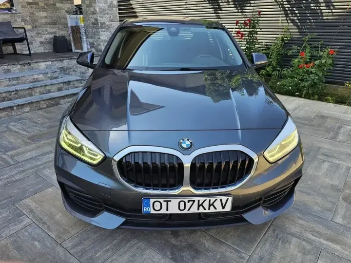 BMW Seria 1 F40/F52 120d xDrive Aut. Advantage