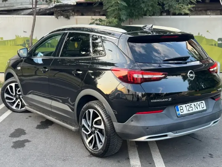 Opel Grandland X 1.2 Turbo START/STOP Ultimate Aut.