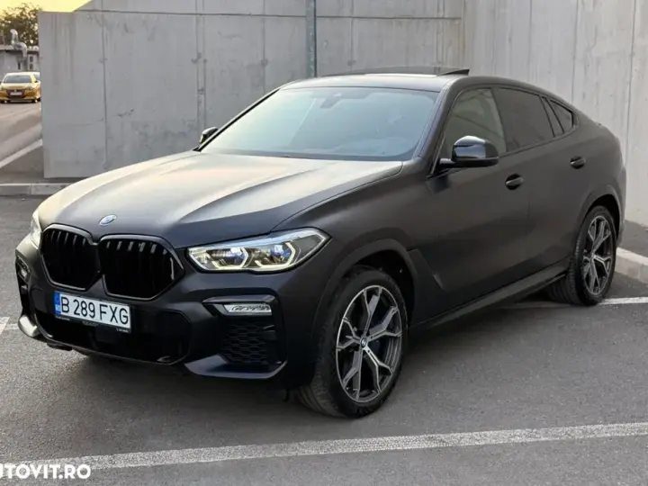 BMW X6 xDrive40i AT MHEV