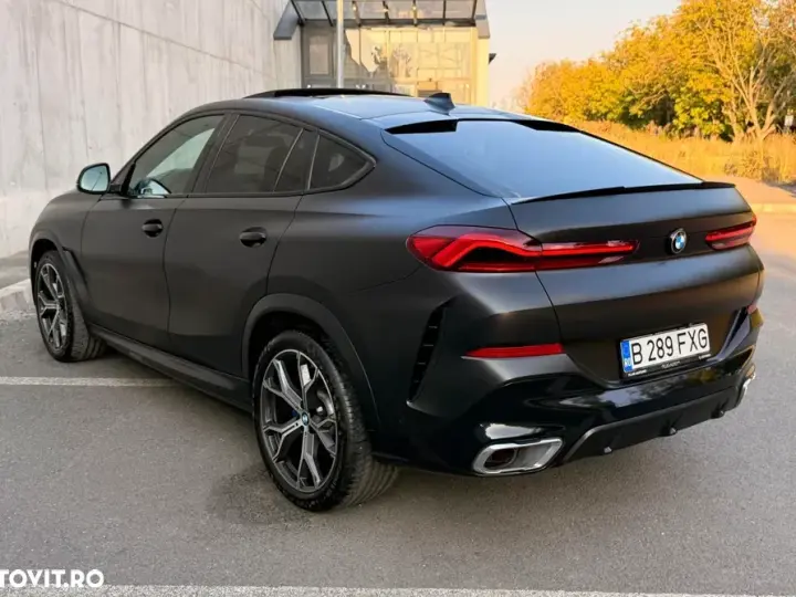 BMW X6 xDrive40i AT MHEV