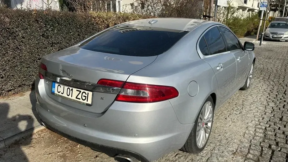 Jaguar XF 3.0 V6 S Premium Luxury — imagine 4