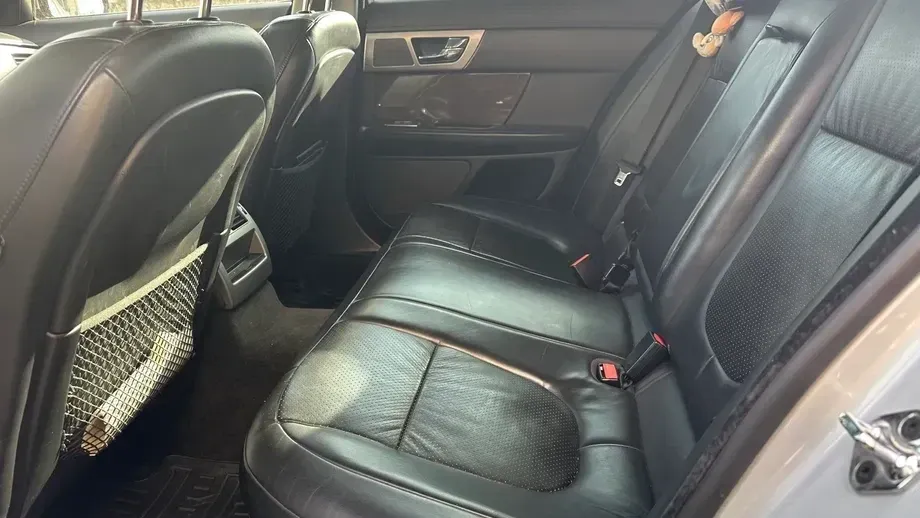 Jaguar XF 3.0 V6 S Premium Luxury — imagine 5