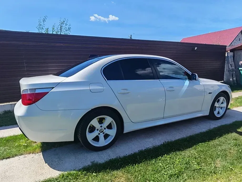 BMW Seria 5 535d Aut. — imagine 2