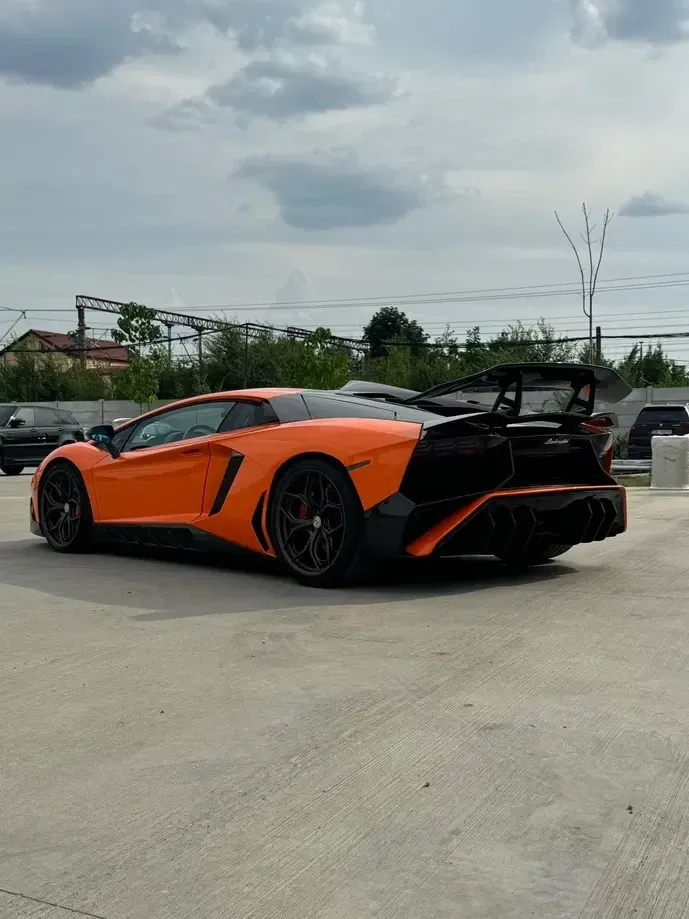 Lamborghini Aventador LP 700-4 — imagine 5