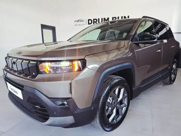 Jeep Compass 1.2 e-Hybrid DCT6 First Edition