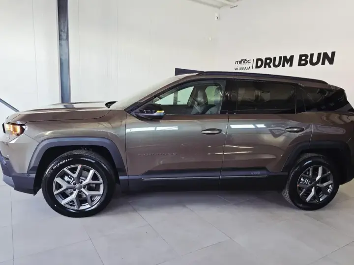 Jeep Compass 1.2 e-Hybrid DCT6 First Edition