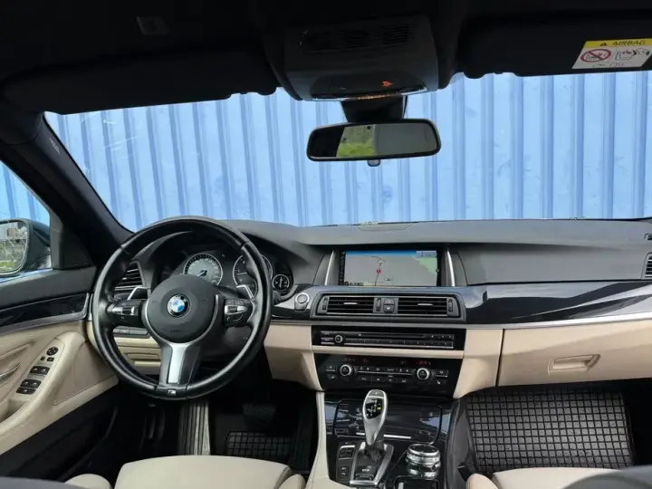 BMW Seria 5 F10/F11/F07 530d xDrive