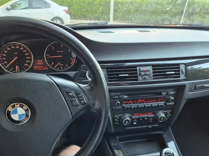BMW Seria 3 E90/E91/E92/E93