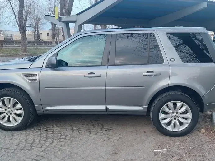 Land Rover Freelander II 2.2 SD4 HSE