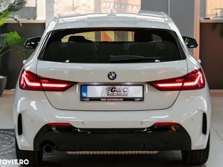 BMW Seria 1 F40/F52 [2017 - Prezent] 118i Aut. Edition M Sport Shadow