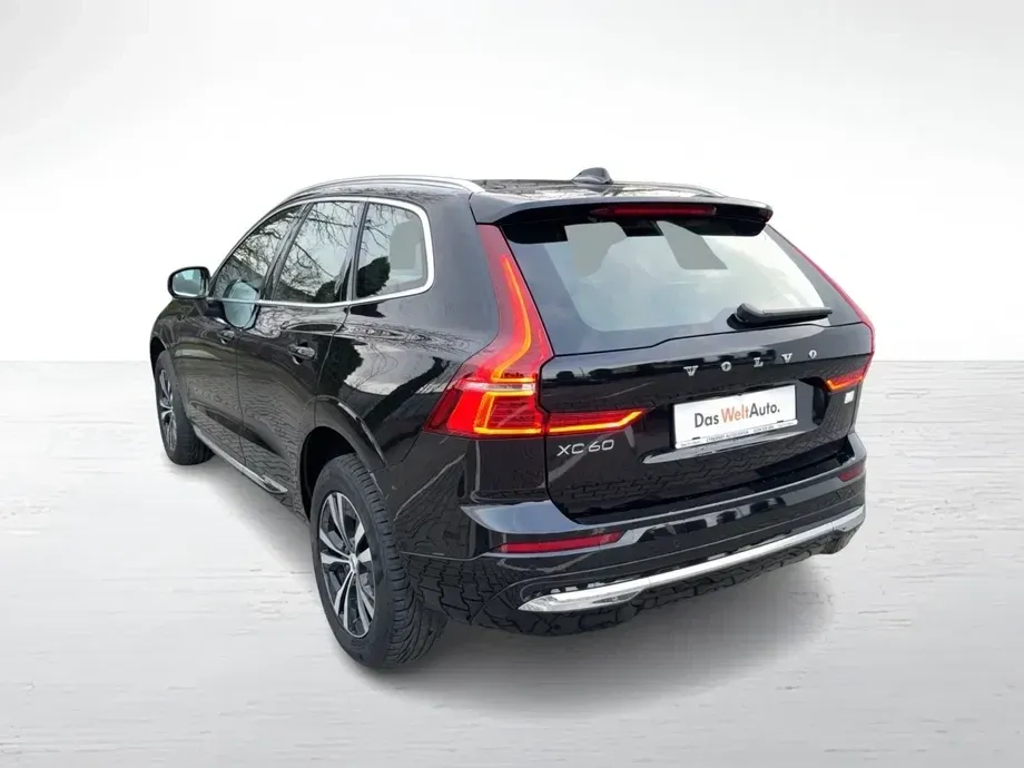 Volvo XC 60 II T6 AWD Recharge Geartronic Inscription — imagine 3