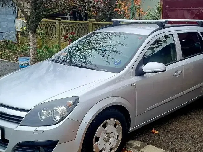 Opel Astra H