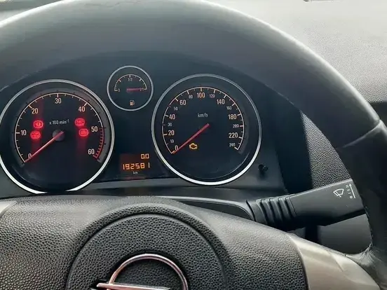 Opel Astra H