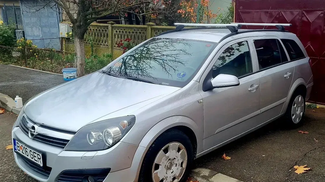 Opel Astra H — imagine 5