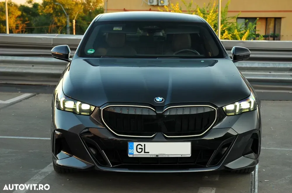 BMW Seria 5 520d Aut. — imagine 5