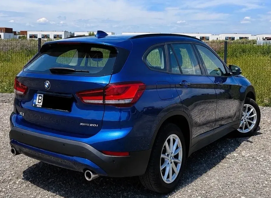 BMW X1 F48 xDrive20i AT — imagine 4