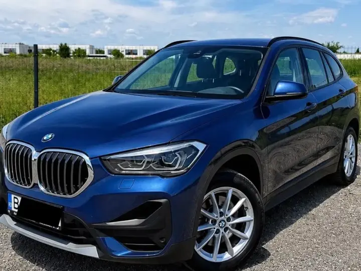 BMW X1 F48 xDrive20i AT