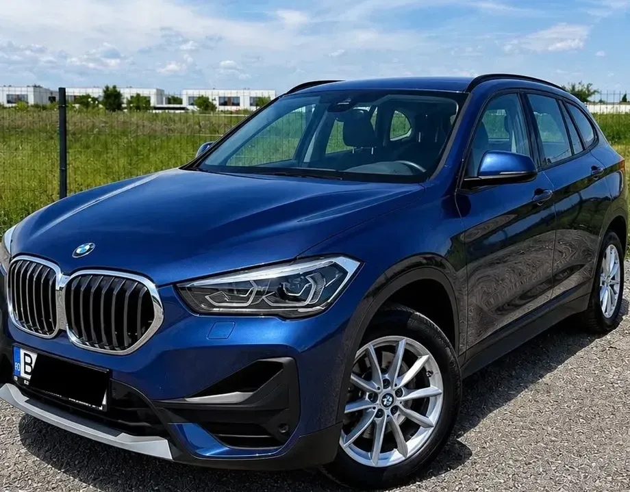 BMW X1 F48 xDrive20i AT — imagine 2