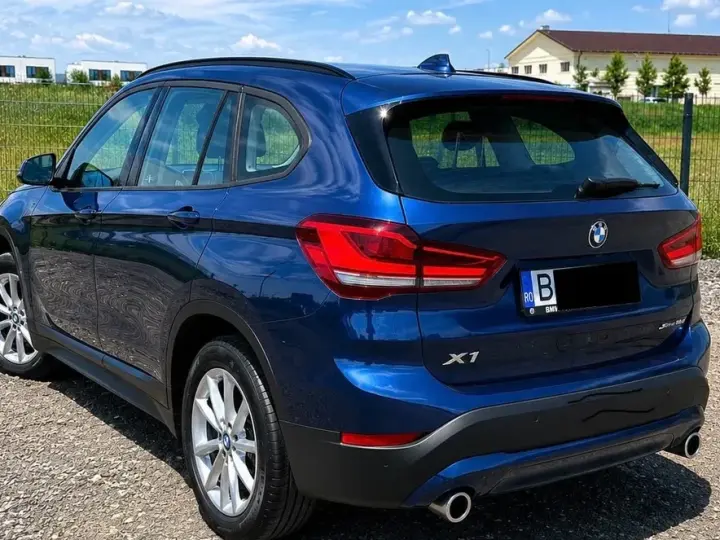 BMW X1 F48 xDrive20i AT