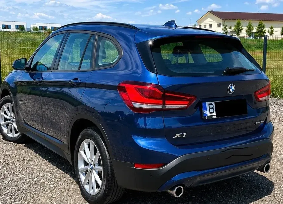 BMW X1 F48 xDrive20i AT — imagine 5