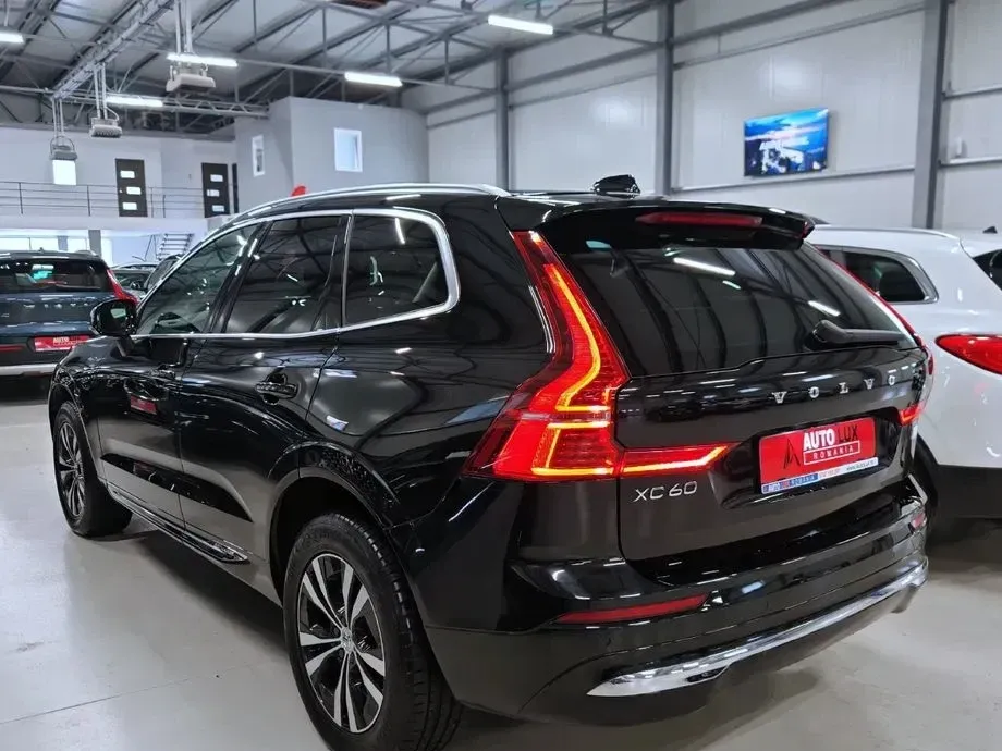 Volvo XC 60 II Recharge T6 Twin Engine eAWD Inscription Expression — imagine 5