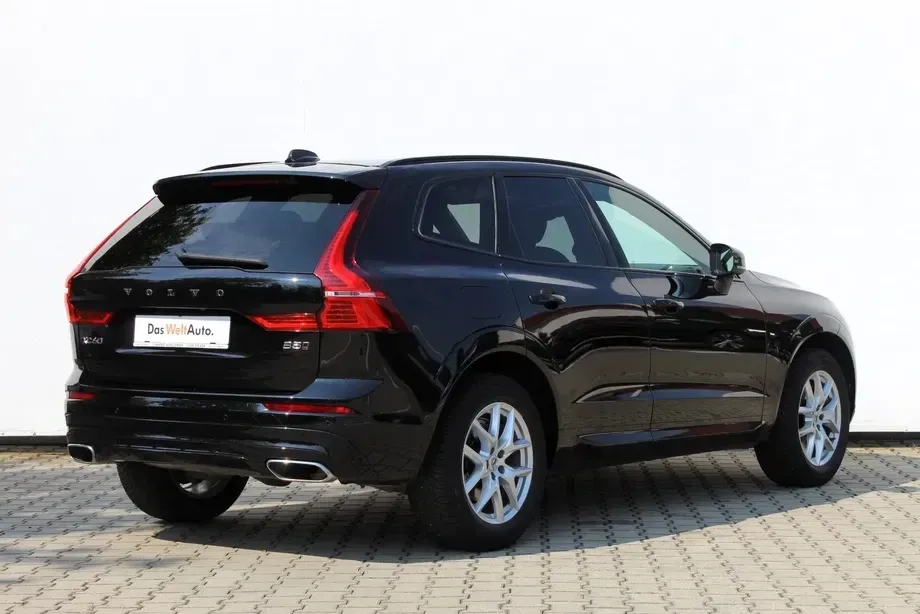 Volvo XC 60 II D5 AWD R-Design — imagine 5