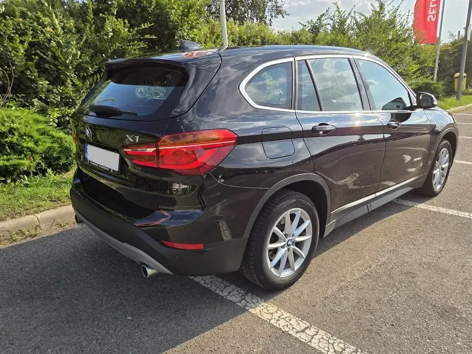 BMW X1 F48 xDrive20d Aut. — imagine 2