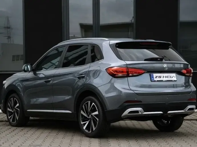 MG ZS HEV
