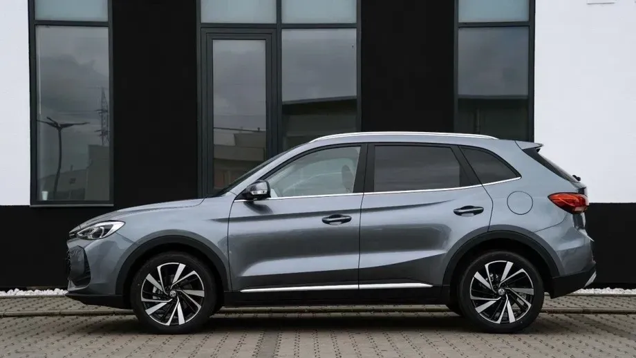 MG ZS HEV — imagine 4