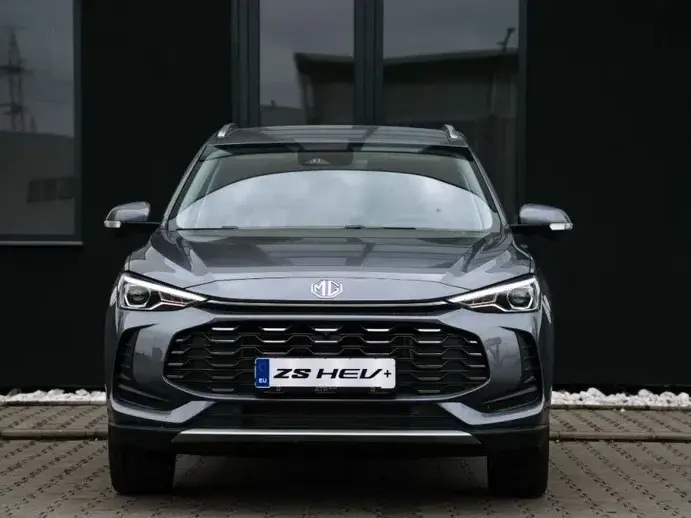 MG ZS HEV