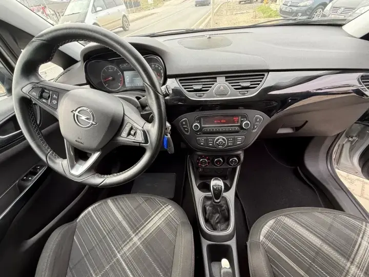Opel Corsa E 1.4 ECOTEC Aut. Active