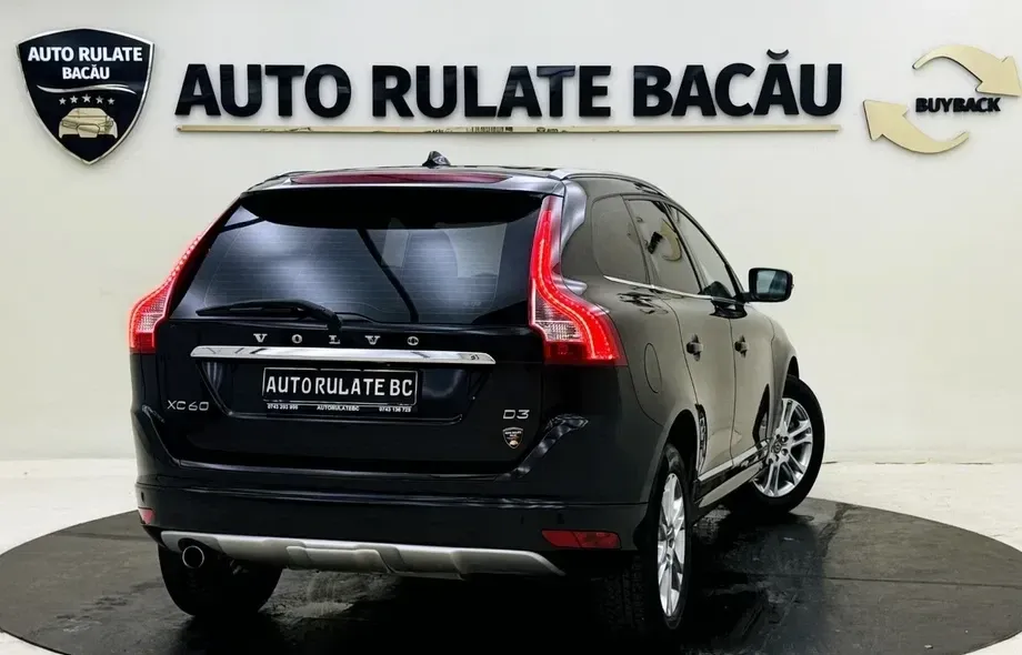 Volvo XC 60 D3 Kinetic — imagine 5