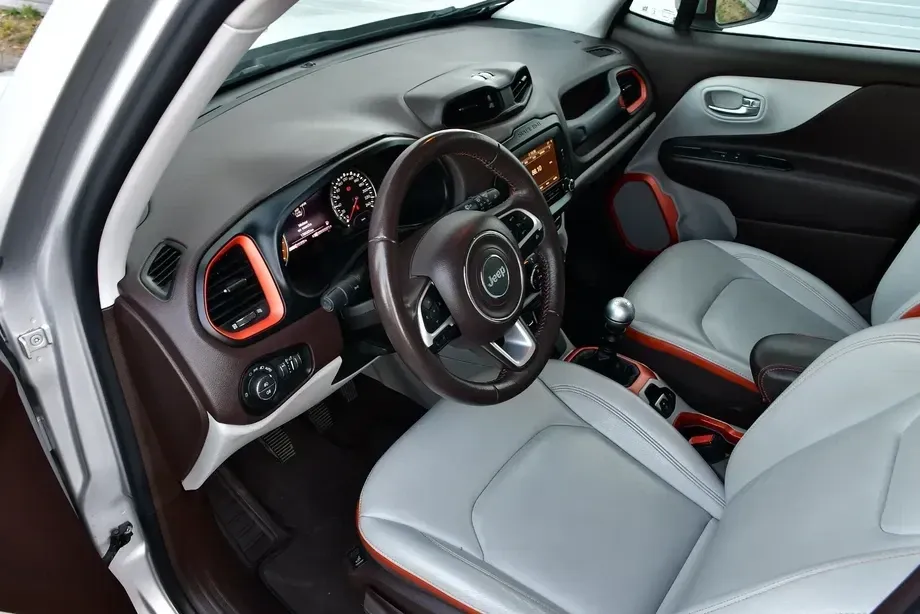 Jeep Renegade 1.4 M-Air 4x2 Night Eagle II — imagine 6
