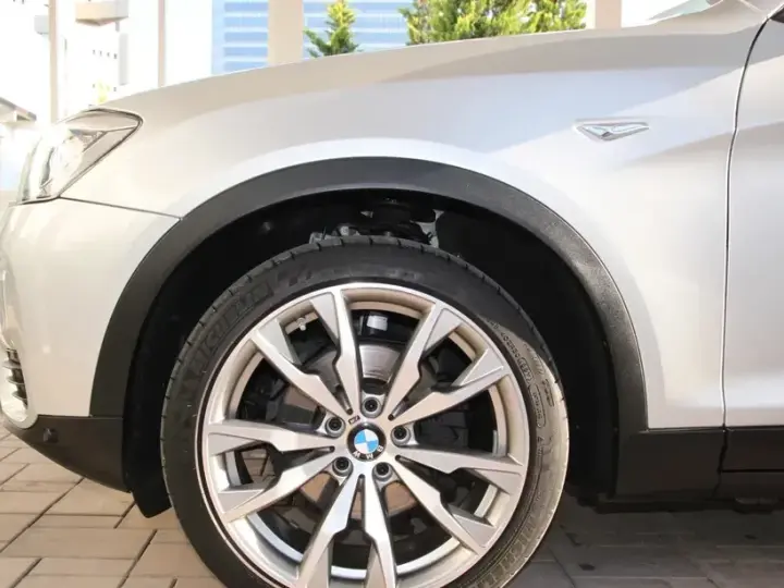 BMW X3 F25